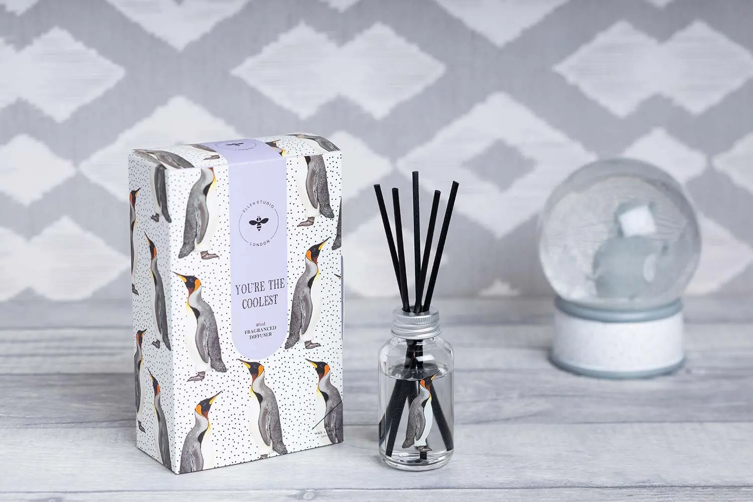 Penguin-print reed diffuser gift box